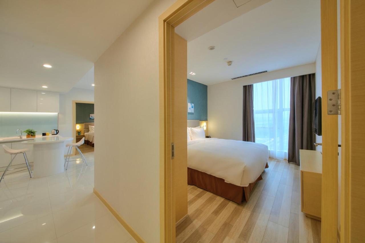 Holiday Inn Express Luoyang Yichuan By Ihg Экстерьер фото